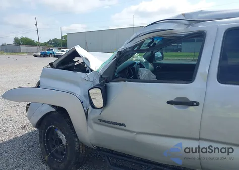 2009 Toyota Tacoma Double Cab z USA, uszkodzony, nr VIN 3TMLU42N09M031745